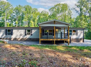 737 Pleasantdale Dr, Shelby, NC 28150