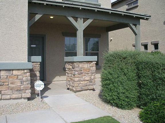 Front porch area