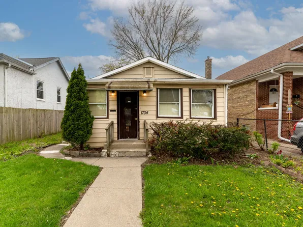 1734 Brown Ave, Evanston, IL 60201
