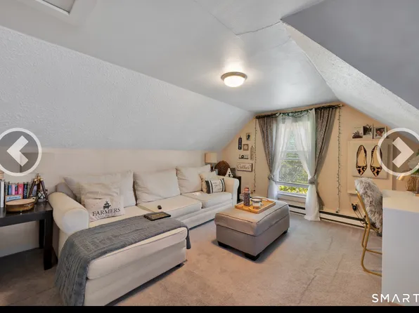 14 White Oak Ave #C, Plainville, CT 06062