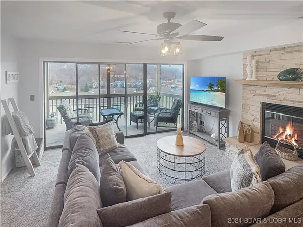 1018 Indian Pointe #1018, Osage Beach, MO 65065
