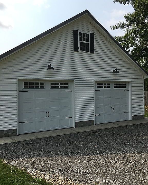 2nd image of 820 Eastbrook Harlansburg Rd