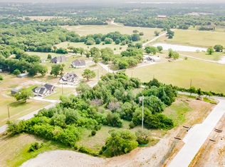 2430 N Cardinal Rd, Azle, TX 76020