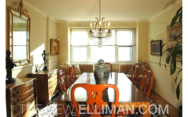 Sold by Douglas Elliman | media 10