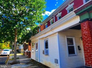 4 E 4th St APT 2, Pottstown, PA