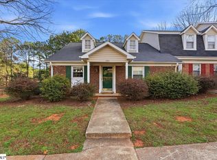 1001 Wenwood Cir, Greenville, SC 29607