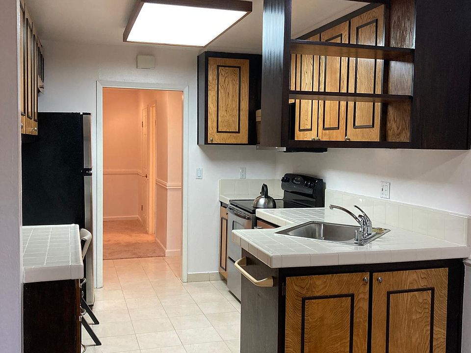 1st image of 120 Saratoga Ave APT 110