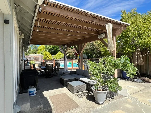 150 Moll Dr — Photo 19
