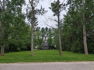 818 Lake Summerset Rd, Davis, IL 61019