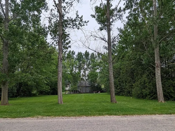 818 Lake Summerset Rd, Davis, IL 61019