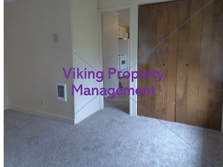 603 NE Lookout Ave #A — Photo 10