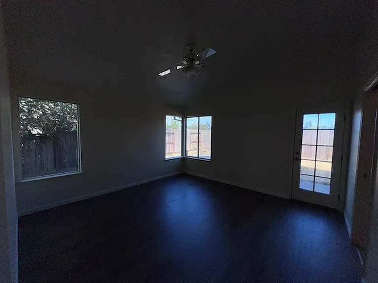 8848 Hiddenspring Way — Photo 8