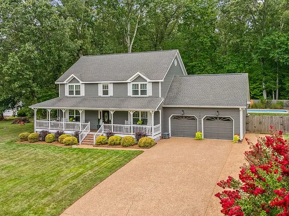12423 Creek Hollow Ln, Soddy Daisy, TN 37379
