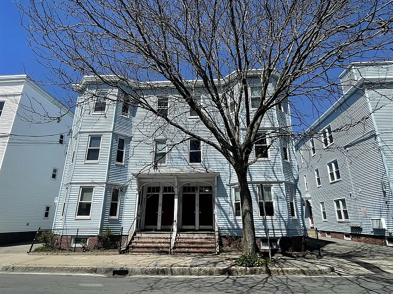 383 Columbia St #1 — Photo 16