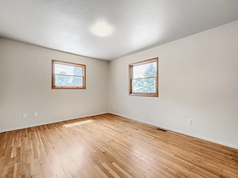 2821 E Serendipity Cir — Photo 14