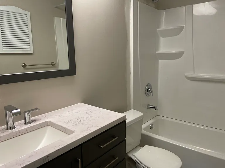 334 Hamilton Ave #1 — Photo 3