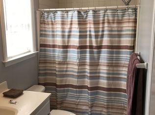 200 Commons Ct, New Bern, NC 28560