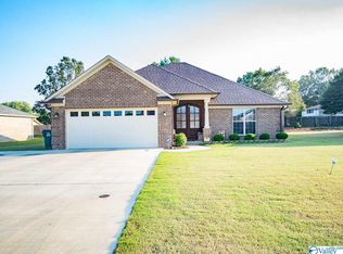 19118 Racheals Loop, Athens, AL 35611