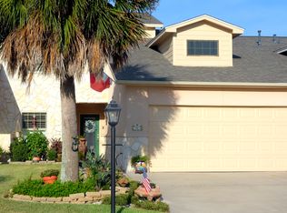 9 Olde Towne Ln, Rockport, TX 78382