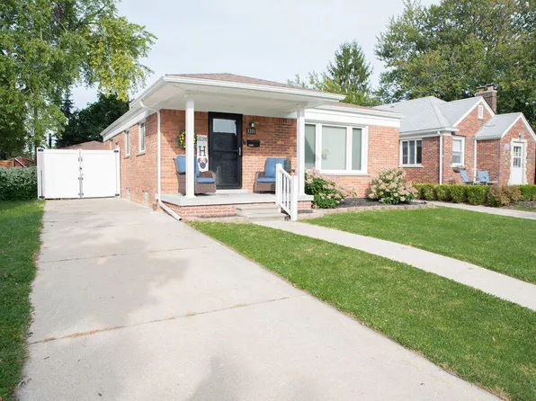 3310 Birchwood St, Trenton, MI 48183