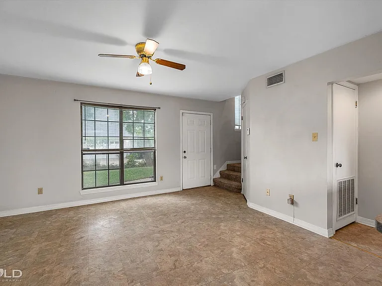 236 Settlers Park Dr — Photo 15