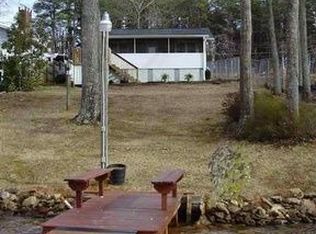 282 Oliver Dr, Inman, SC 29349