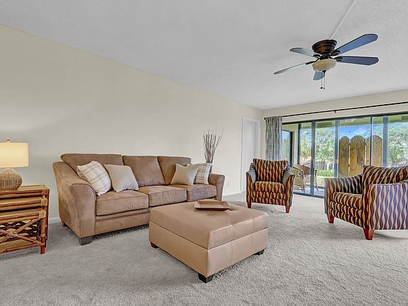 4th image of 5617 Fairway Park Dr APT 205
