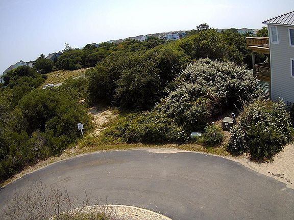 2nd image of 824 S Point Ct Lot 282