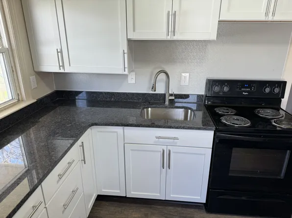 (undisclosed Address), Columbus, OH 43211