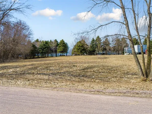 23 Elgin Trl, Faribault, MN 55021