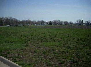 2007 Augusta Dr, Mason City, IA 50401