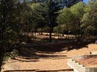 24567 San Moritz Dr, Crestline, CA 92325