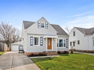 1429 Sunset Rd, Mayfield Heights, OH 44124