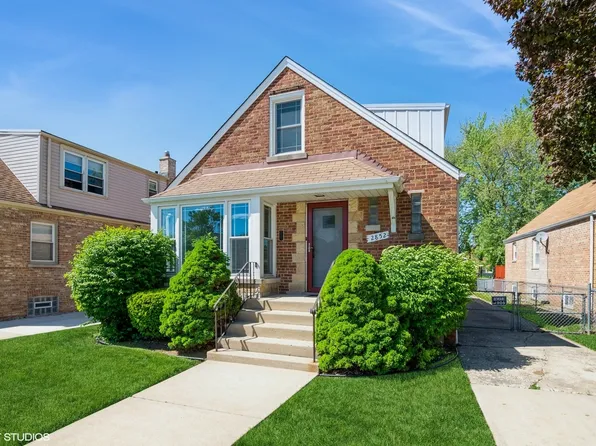 2852 W 84th Pl, Chicago, IL 60652