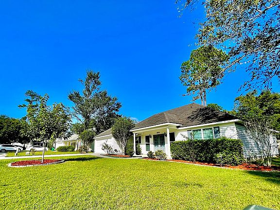2nd image of 3636 Hearthstone Dr