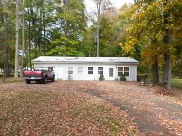 202 E Krick Dr, Milan, IN 47031