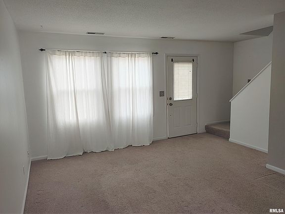 4th image of 3807 W Buena Vista Ct #87