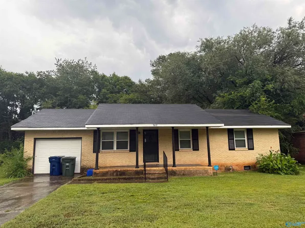 3612 Dawnwood Dr NW, Huntsville, AL 35810