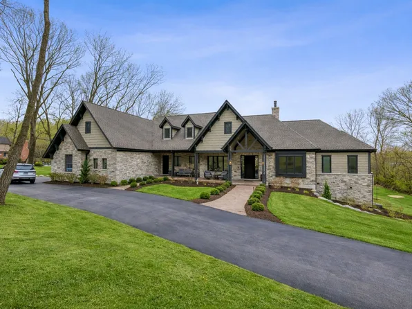 3873 Carlisle Dr, Prairie Grove, IL 60012