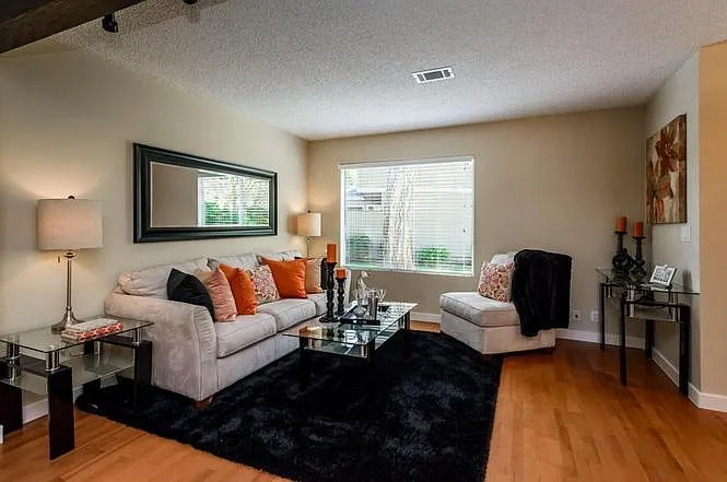 1252 Rosita Rd — Photo 8