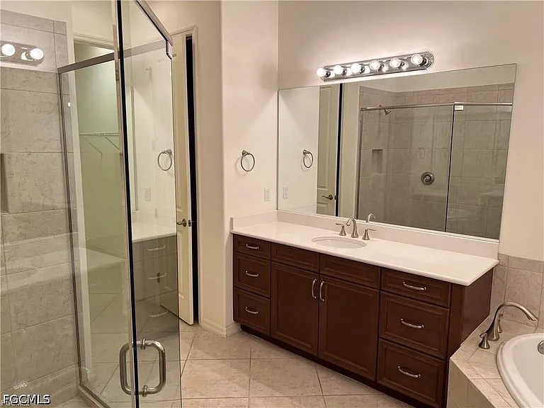 11108 Esteban Dr — Photo 6