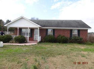 2975 Us Highway 117 S, Burgaw, NC 28425