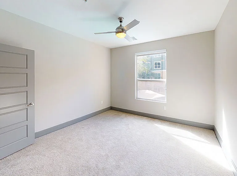 District at Biltmore Apartments Phoenix — Photo 45