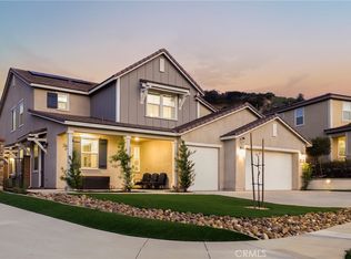 1905 Pienza Cir, Corona, CA 92882