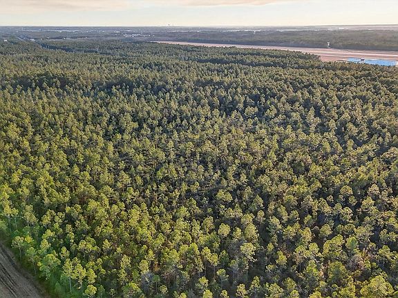 3rd image of 0 Saracennia Rd