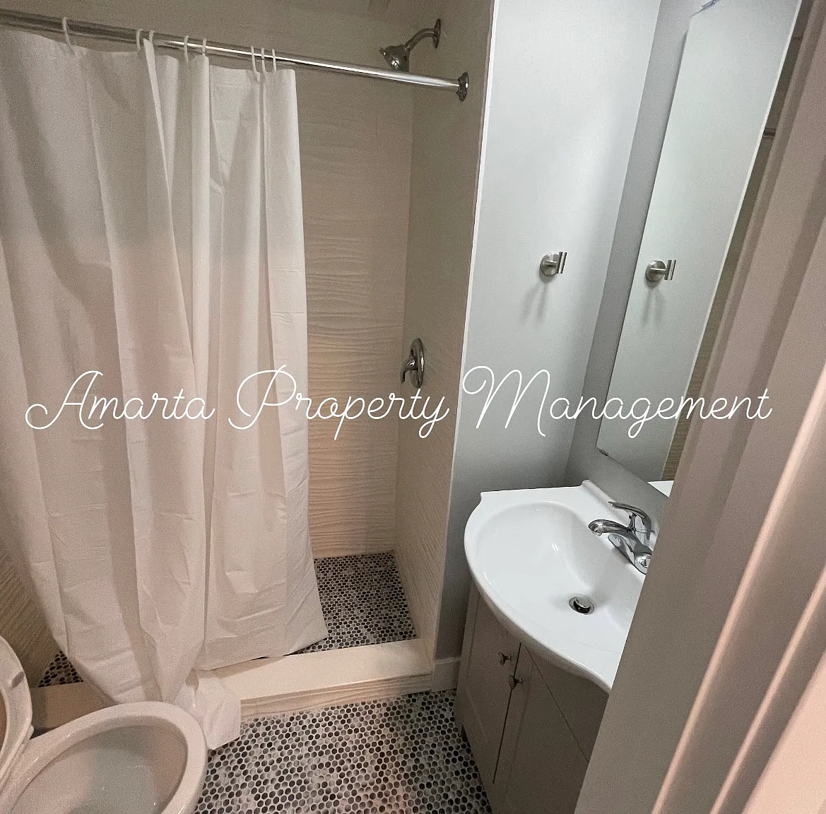 3301 16th St NW — Photo 4