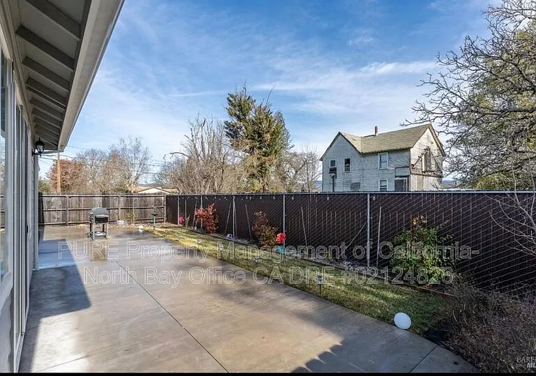 1407 Brothers Ln — Photo 19