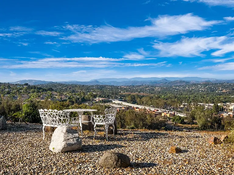 3426 Lomas Serenas Dr — Photo 32