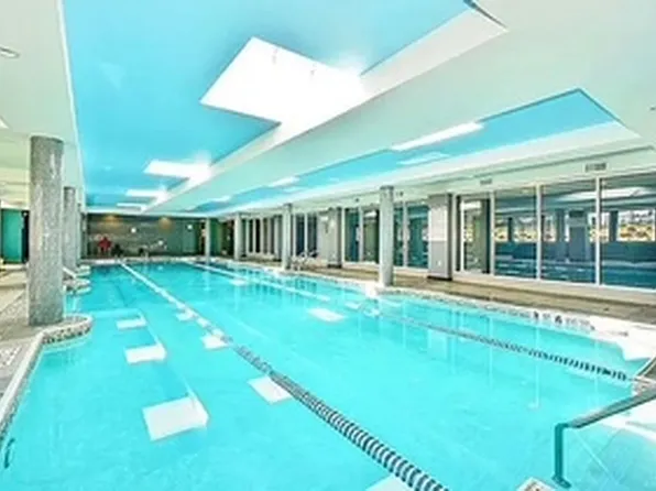 60 Oceana Drive West image 4 of 17