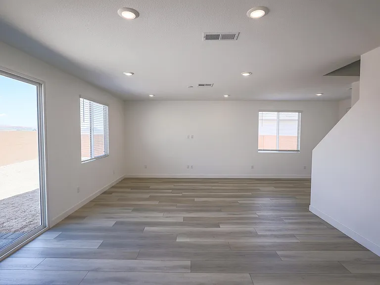 3068 W Orco Ln — Photo 33